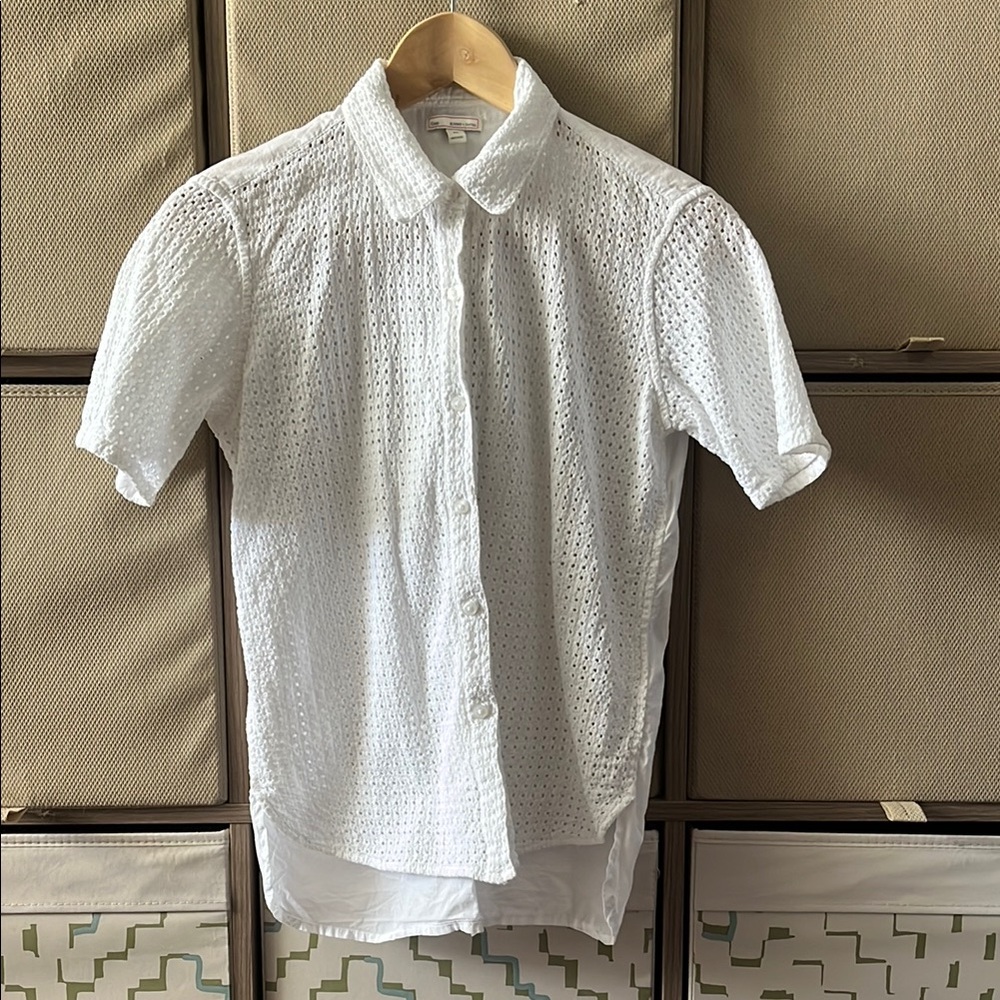 GAP White eyelet Button Down Shirt